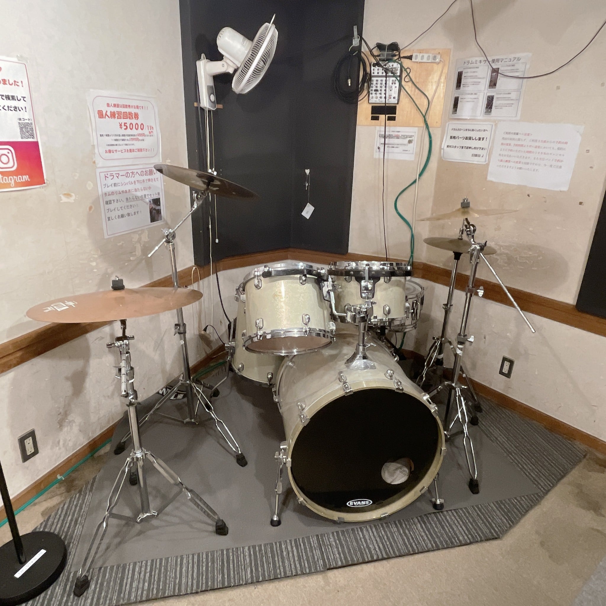椿音楽教室 スタジオ Jの写真